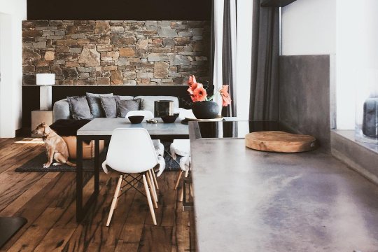 Plafond van het kasteel vervangen